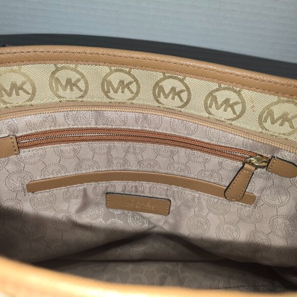 Michael Kors Beige and Brown Logo Tote - Picture 6 of 14